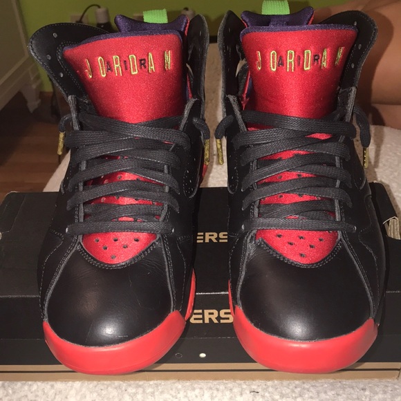 “Marvin The Martian” 7s - Picture 1 of 5